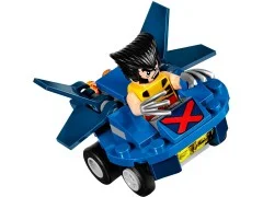 Mighty Micros: Wolverine vs. Magneto - View 5