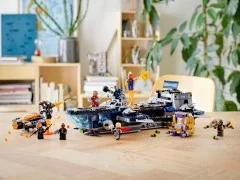 Avengers Helicarrier - View 3