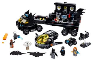 LEGO 76160-1 Mobile Bat Base — 743 pieces, Super Heroes DC theme