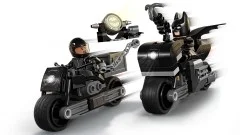 Batman & Selina Kyle Motorcycle Pursuit - View 5