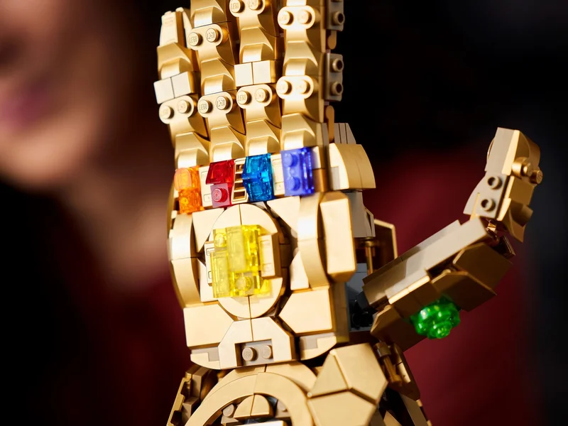 Infinity Gauntlet - View 4