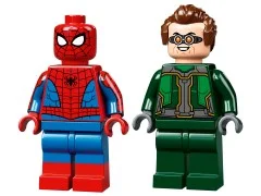 Spider-Man & Doctor Octopus Mech Battle - View 3