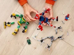 Spider-Man & Doctor Octopus Mech Battle - View 8