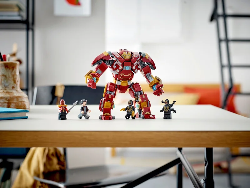 The Hulkbuster: The Battle of Wakanda - View 7