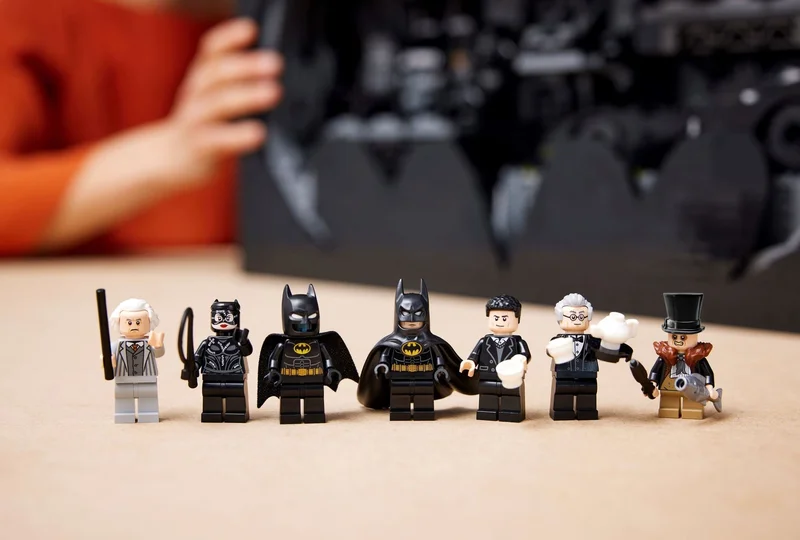 Batcave Shadowbox - View 8