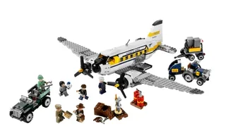 LEGO 7628-1 Peril in Peru — 626 pieces, released 2008
