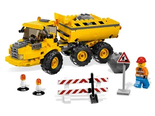 LEGO 7631-1 Dump Truck — 189 pieces, City theme