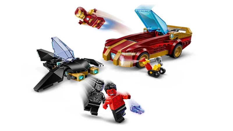 Iron Man Car & Black Panther vs. Red Hulk - View 4
