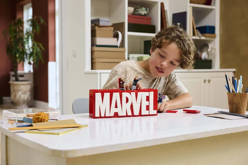MARVEL Logo - View 6