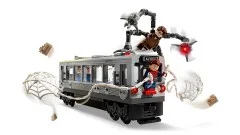 Spider-Man vs. Doc Ock Subway Train Scene - View 4