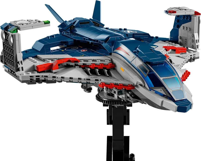 Avengers: Age of Ultron Quinjet - View 7