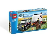 4WD with Horse Trailer - View 4