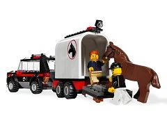 4WD with Horse Trailer - View 6
