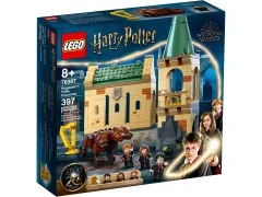 Hogwarts: Fluffy Encounter - View 2