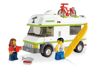 LEGO 7639-1 Camper — 165 pieces, released 2009