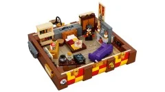 Hogwarts Magical Trunk - View 6