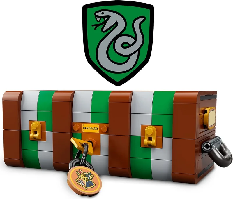 Hogwarts Magical Trunk - View 8
