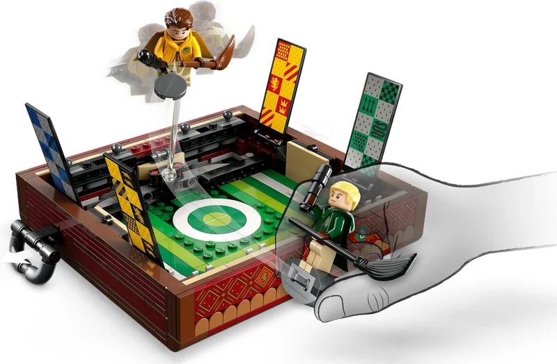 Quidditch Trunk - View 6