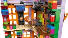 Diagon Alley Weasleys' Wizard Wheezes - View 4