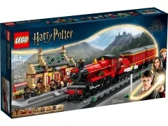 Hogwarts Express & Hogsmeade Station - View 2