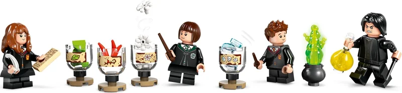 Hogwarts Castle: Potions Class - View 4