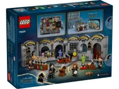 Hogwarts Castle: Potions Class - View 5