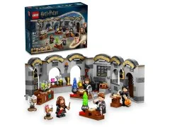 Hogwarts Castle: Potions Class - View 6
