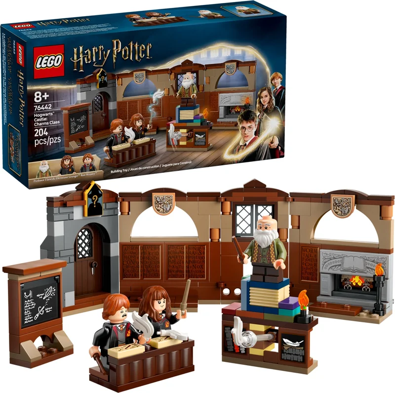 Hogwarts Castle: Charms Class - View 3