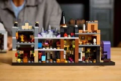 Diagon Alley Wizarding Shops - View 6