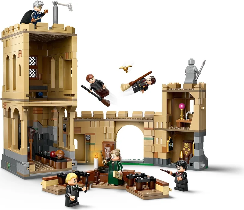 Hogwarts Castle: Flying Lessons - View 8