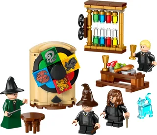 LEGO 76460-1 Hogwarts Castle: Sorting Hat Ceremony — 127 pieces, Harry Potter theme