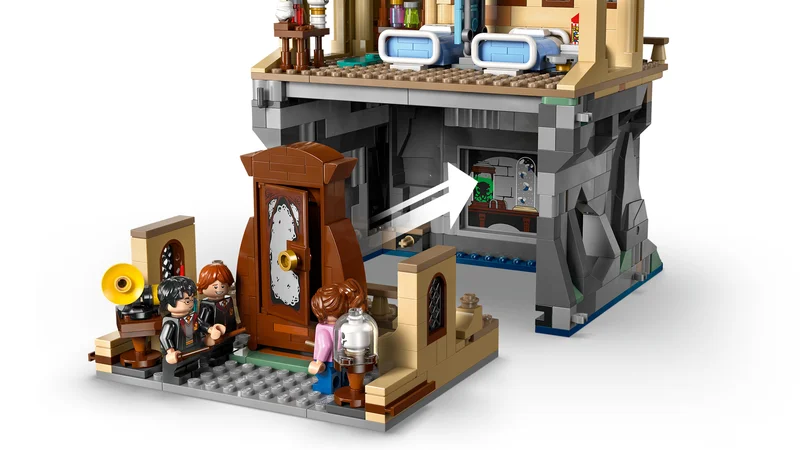 Hogwarts Castle: Hospital Wing - View 4