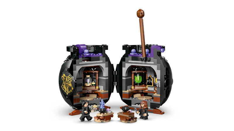 Cauldron: Secret Potions Classroom - View 2