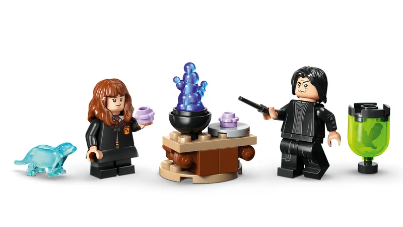 Cauldron: Secret Potions Classroom - View 3