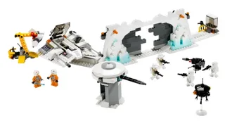 LEGO 7666-1 Hoth Rebel Base — 496 pieces, released 2007