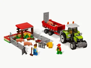LEGO 7684-1 Pig Farm & Tractor — 256 pieces, released 2010