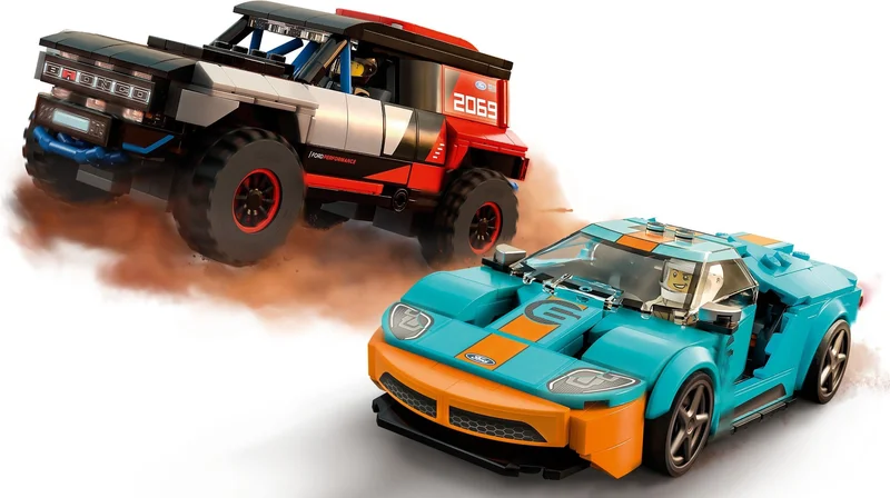 Ford GT Heritage Edition and Bronco R - View 5
