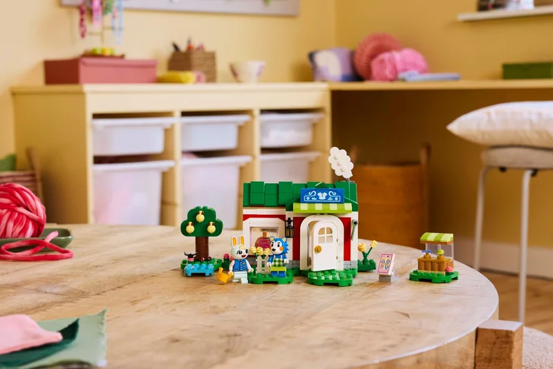 Able Sisters' Clothing Shop - View 7