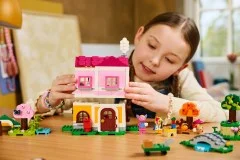 Creative Houses: Seasons of Fun - View 6