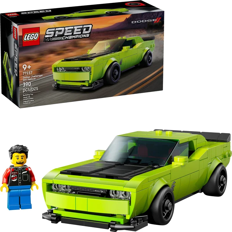 Dodge Challenger SRT Hellcat Sports Car - View 3