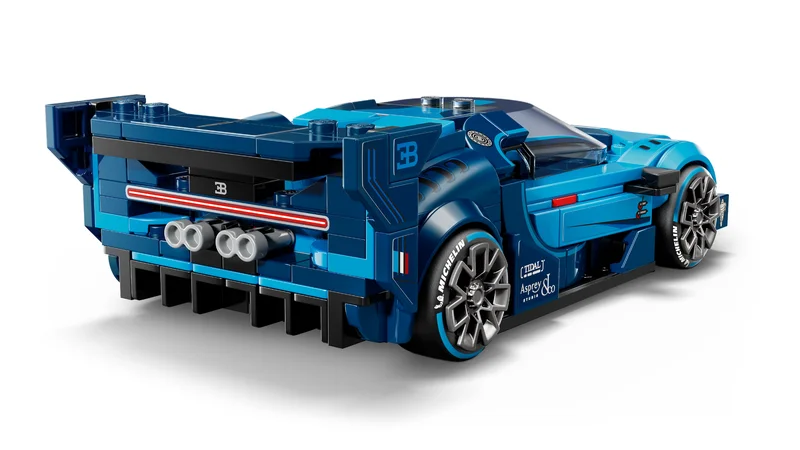 Bugatti Vision GT Hyper Sports Car - View 4