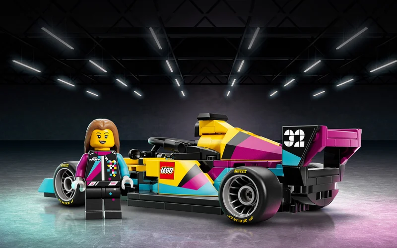 F1 ACADEMY LEGO Race Car - View 9
