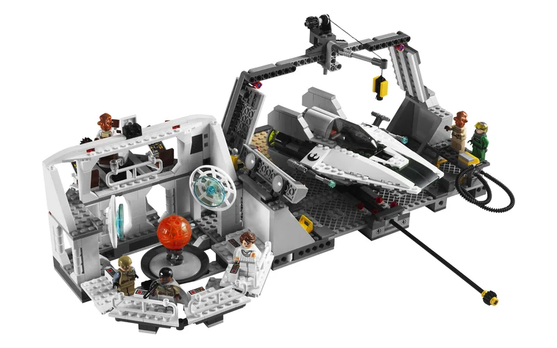 Home One Mon Calamari Star Cruiser - Limited Edition - View 3