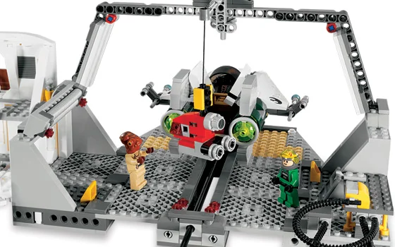 Home One Mon Calamari Star Cruiser - Limited Edition - View 7
