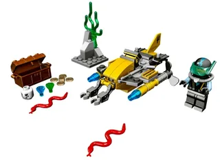 LEGO 7770-1 Deep Sea Treasure Hunter — 79 pieces, released 2007