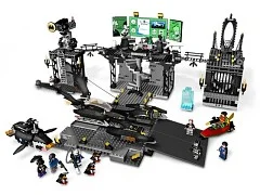 The Batcave: The Penguin and Mr. Freeze's Invasion - View 2