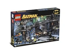 The Batcave: The Penguin and Mr. Freeze's Invasion - View 3