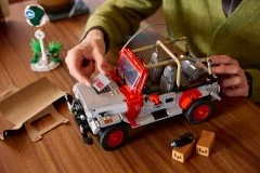 Jurassic Park Jeep Wrangler - View 8