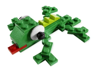 LEGO 7804-1 Green Lizard — 33 pieces, released 2009