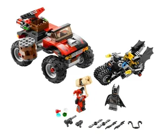LEGO 7886-1 The Batcycle: Harley Quinn's Hammer Truck — 274 pieces, released 2008